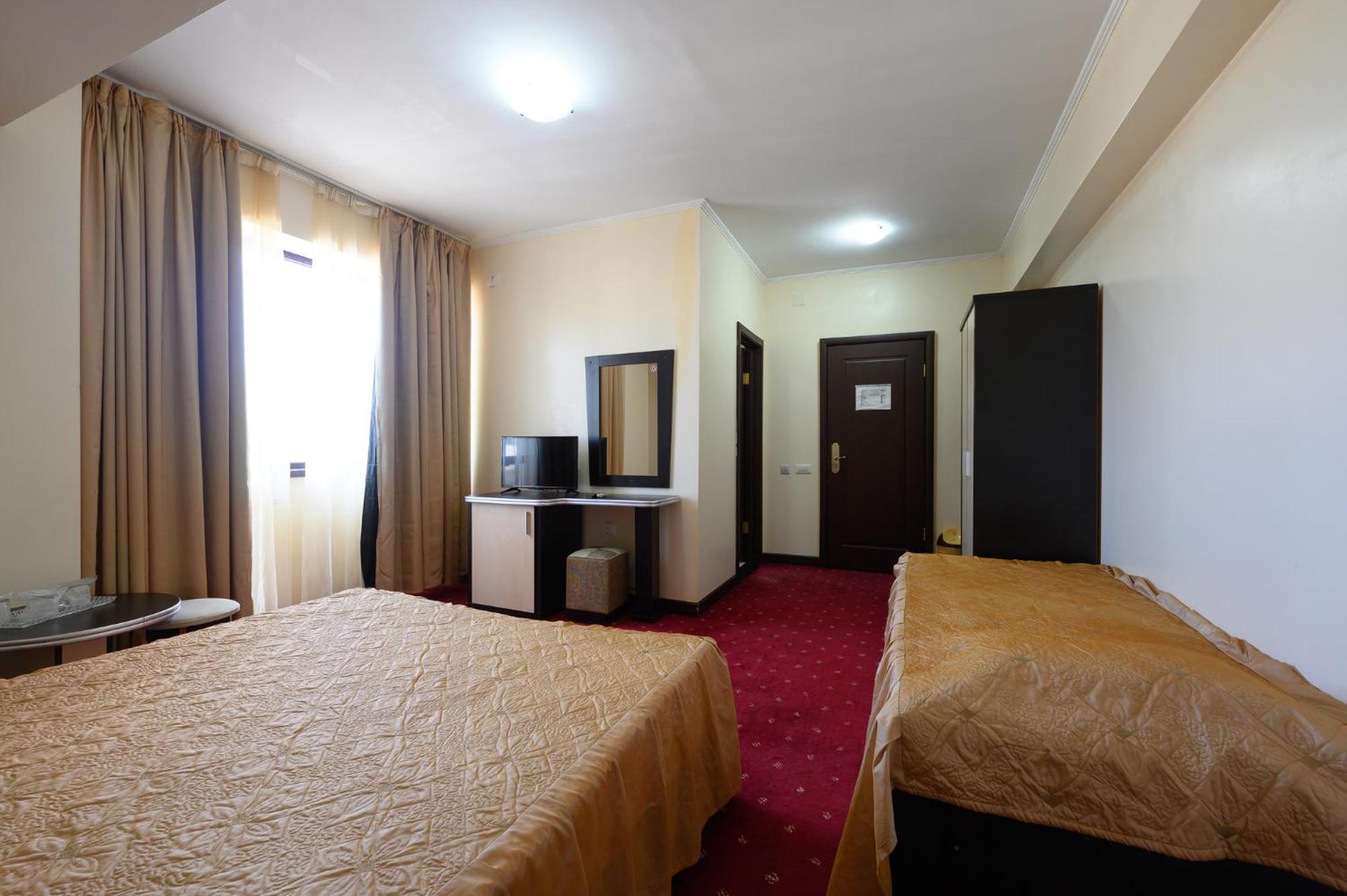 Hotel Coral Eforie Nord Ngoại thất bức ảnh