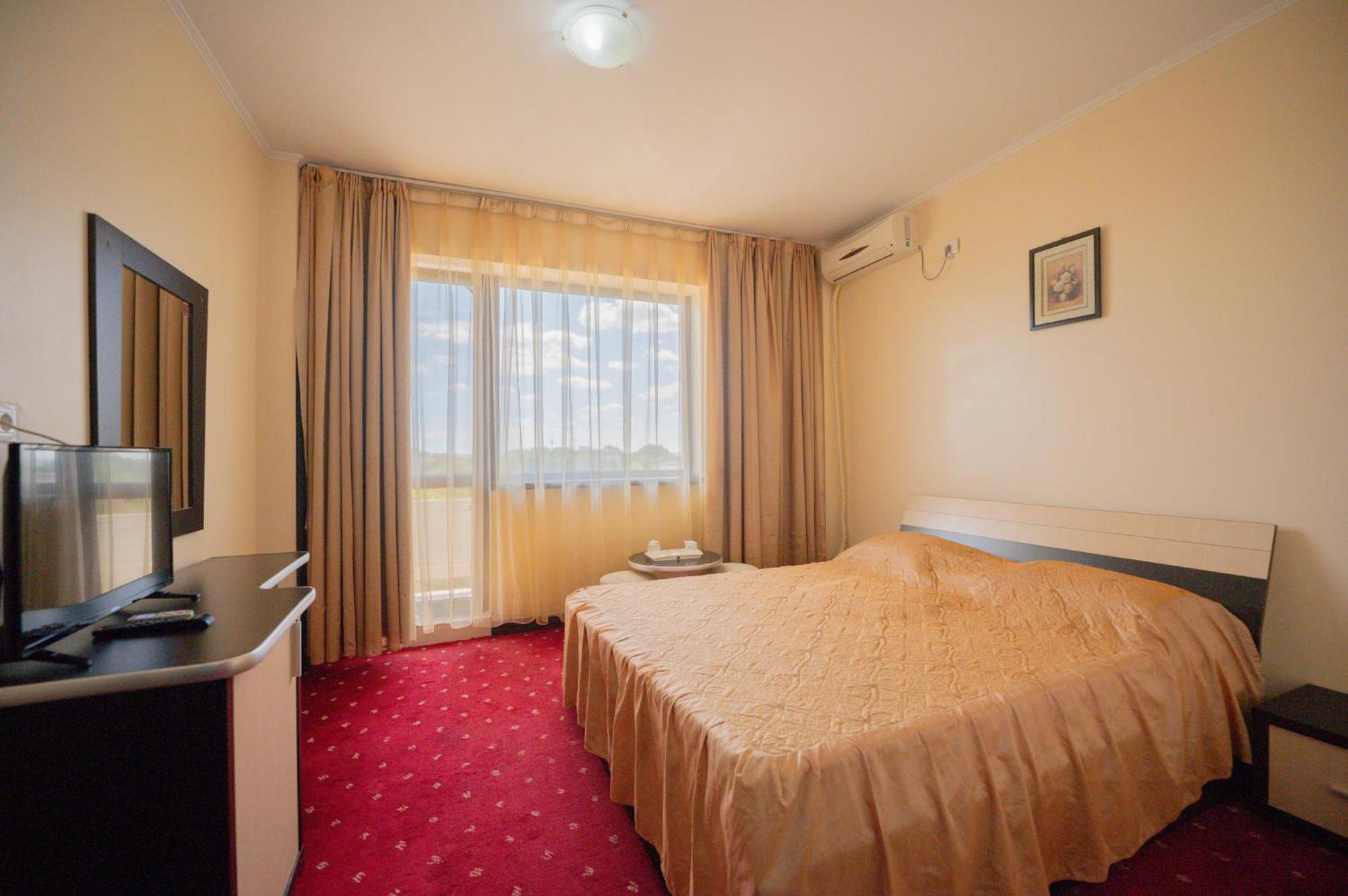 Hotel Coral Eforie Nord Ngoại thất bức ảnh