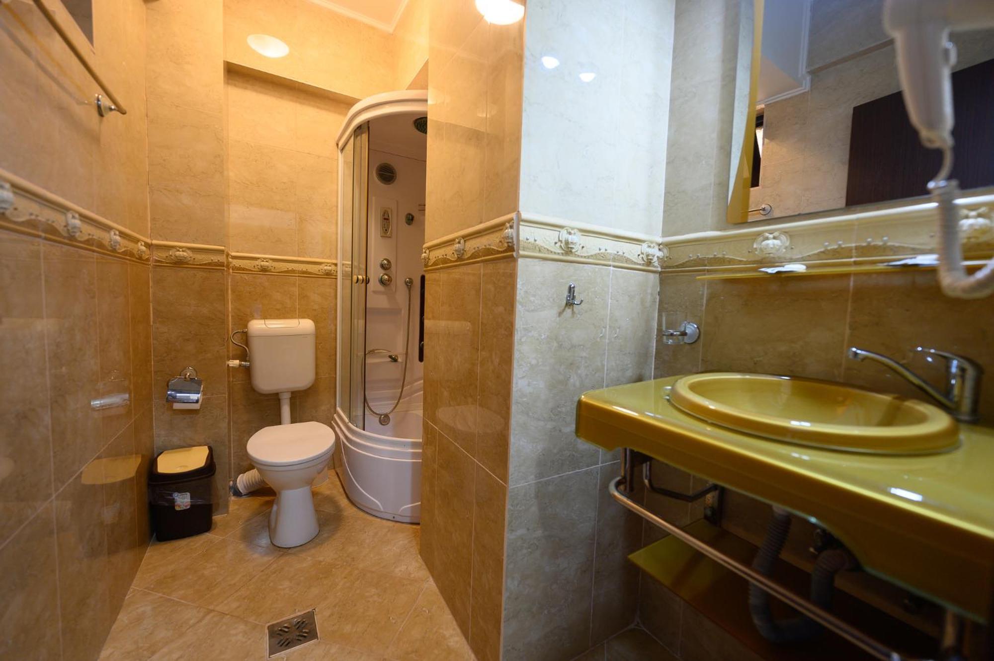 Hotel Coral Eforie Nord Ngoại thất bức ảnh