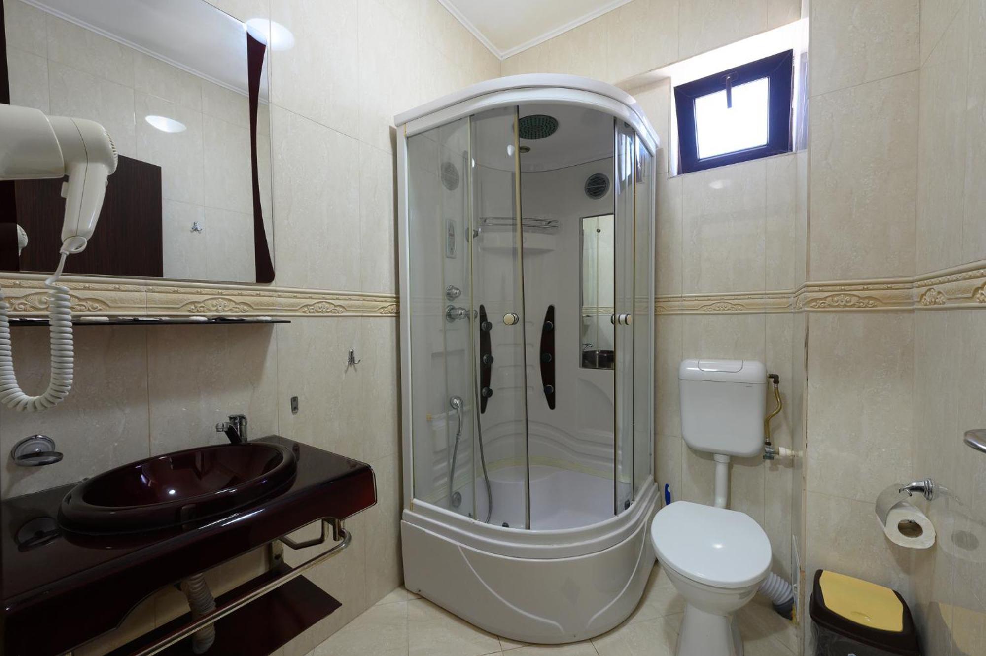 Hotel Coral Eforie Nord Ngoại thất bức ảnh