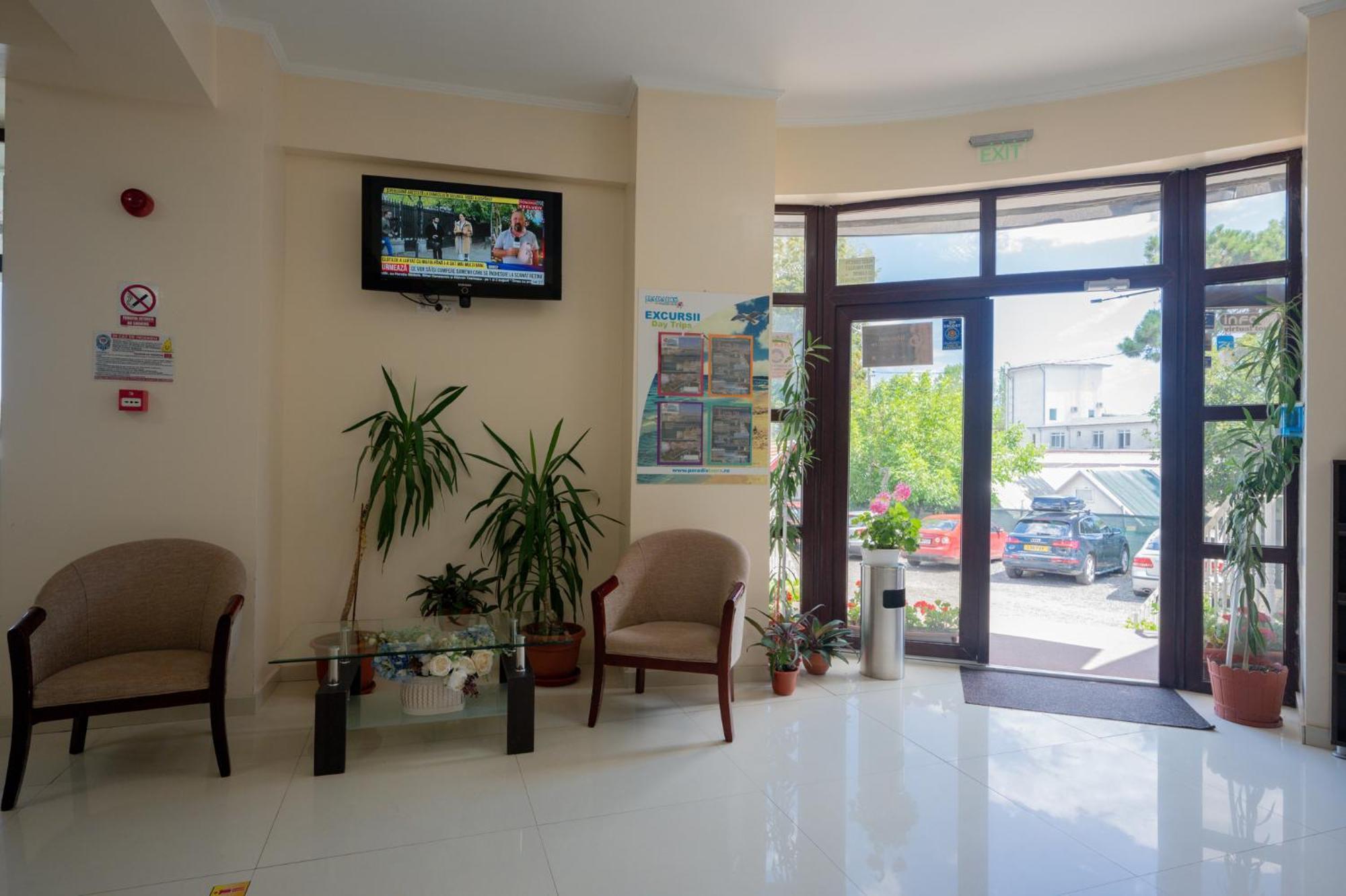 Hotel Coral Eforie Nord Ngoại thất bức ảnh